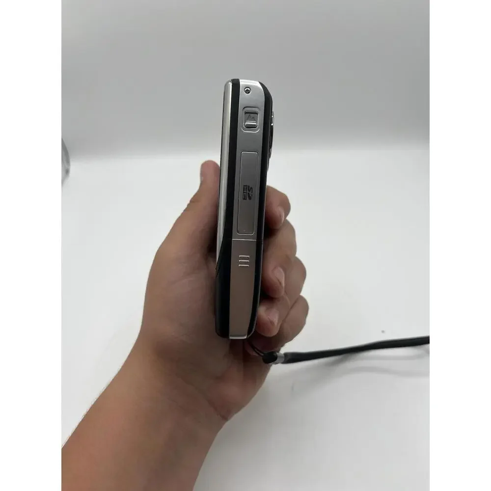 Kodak Zi6 128 MB Pocket Camcorder - Black Open Box Untested